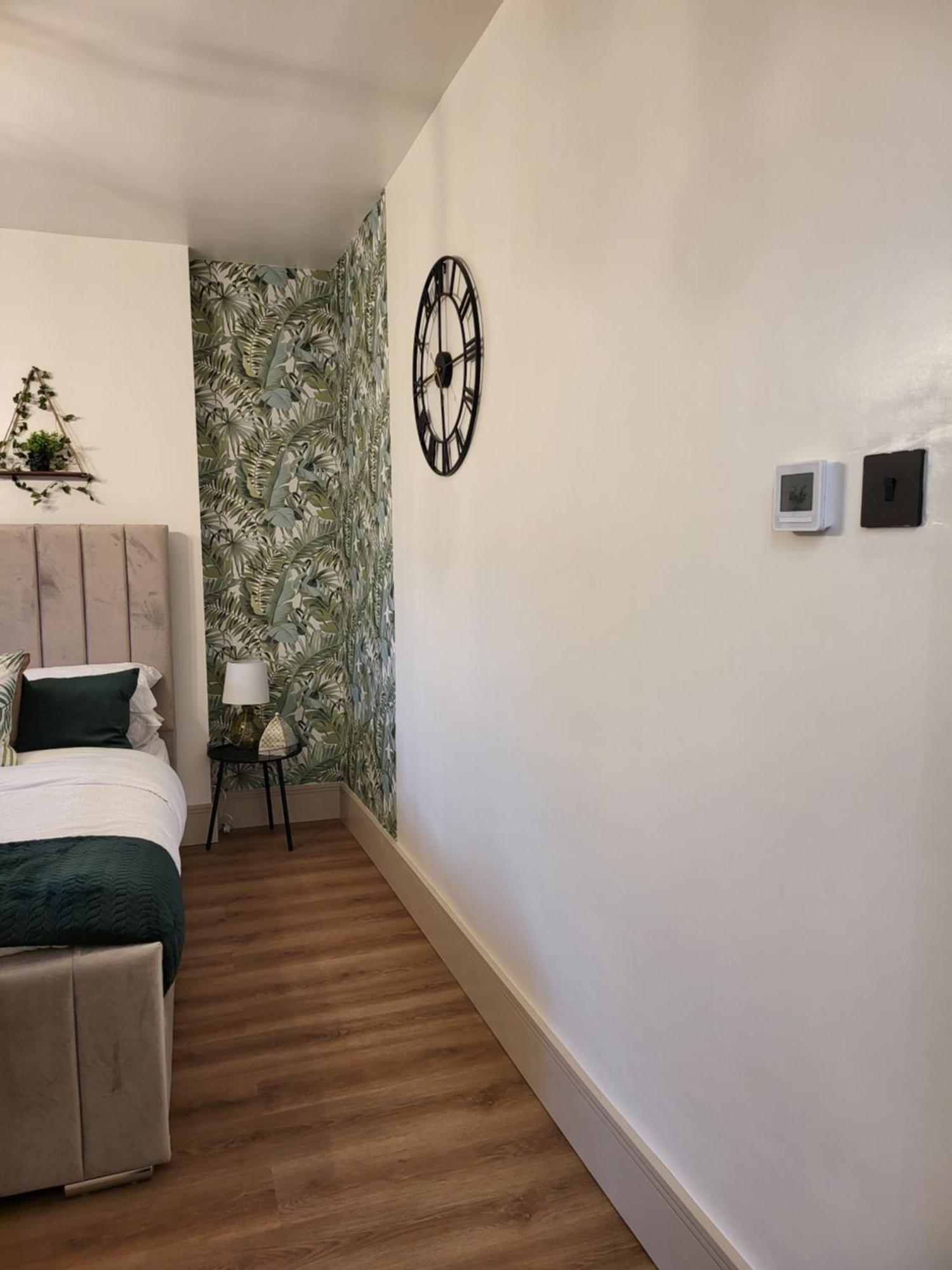 Country Style Modern Self Catering 3 Bedroom Bungalow In 黑潭 外观 照片